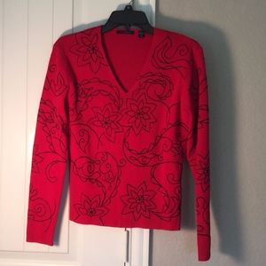 Beautiful red sweater / top